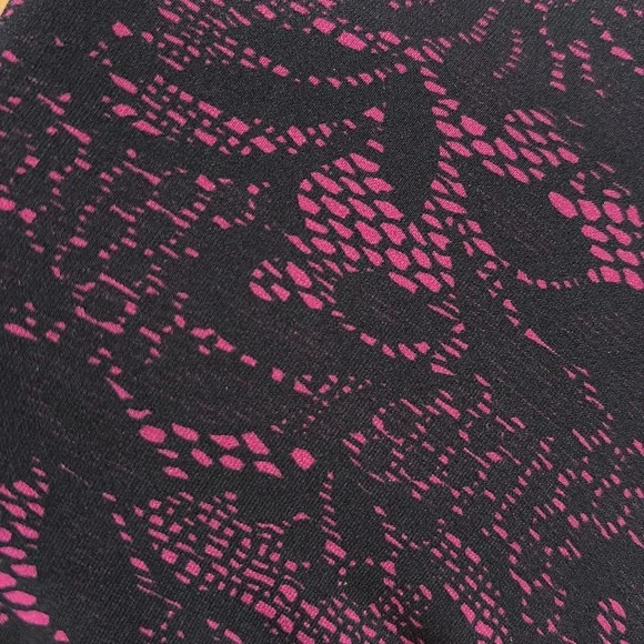 Shape FX shapewear body suit, size 2, NWT. - Picture 15 of 15